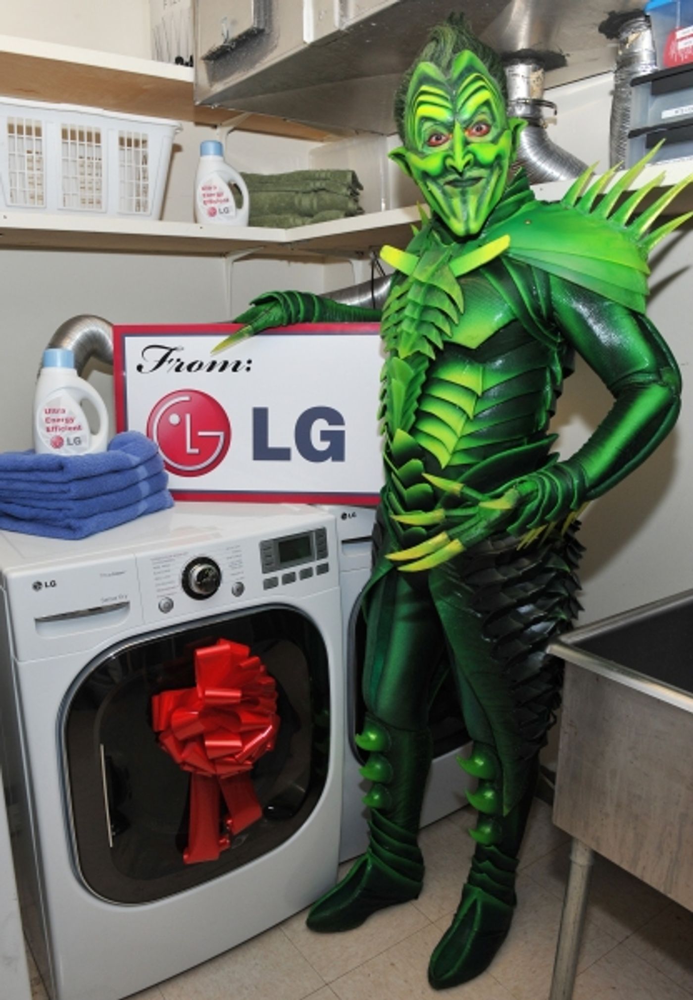 Photo Flash: SPIDER-MAN's Green Goblin Gets Energy Efficient  Image
