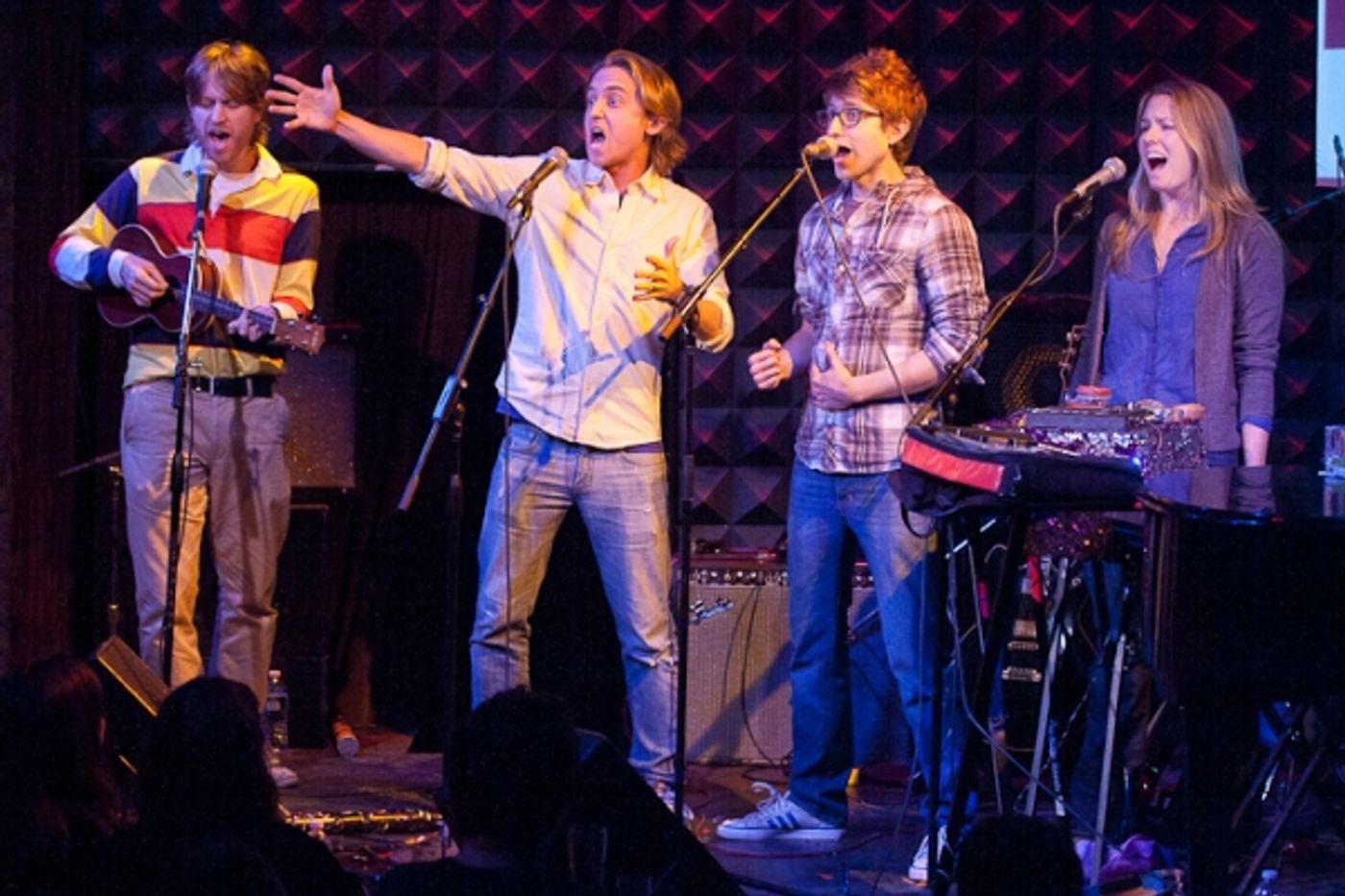 Photo Coverage: Benjamin Walker Brings FIND THE FUNNY to Joe's Pub  Image