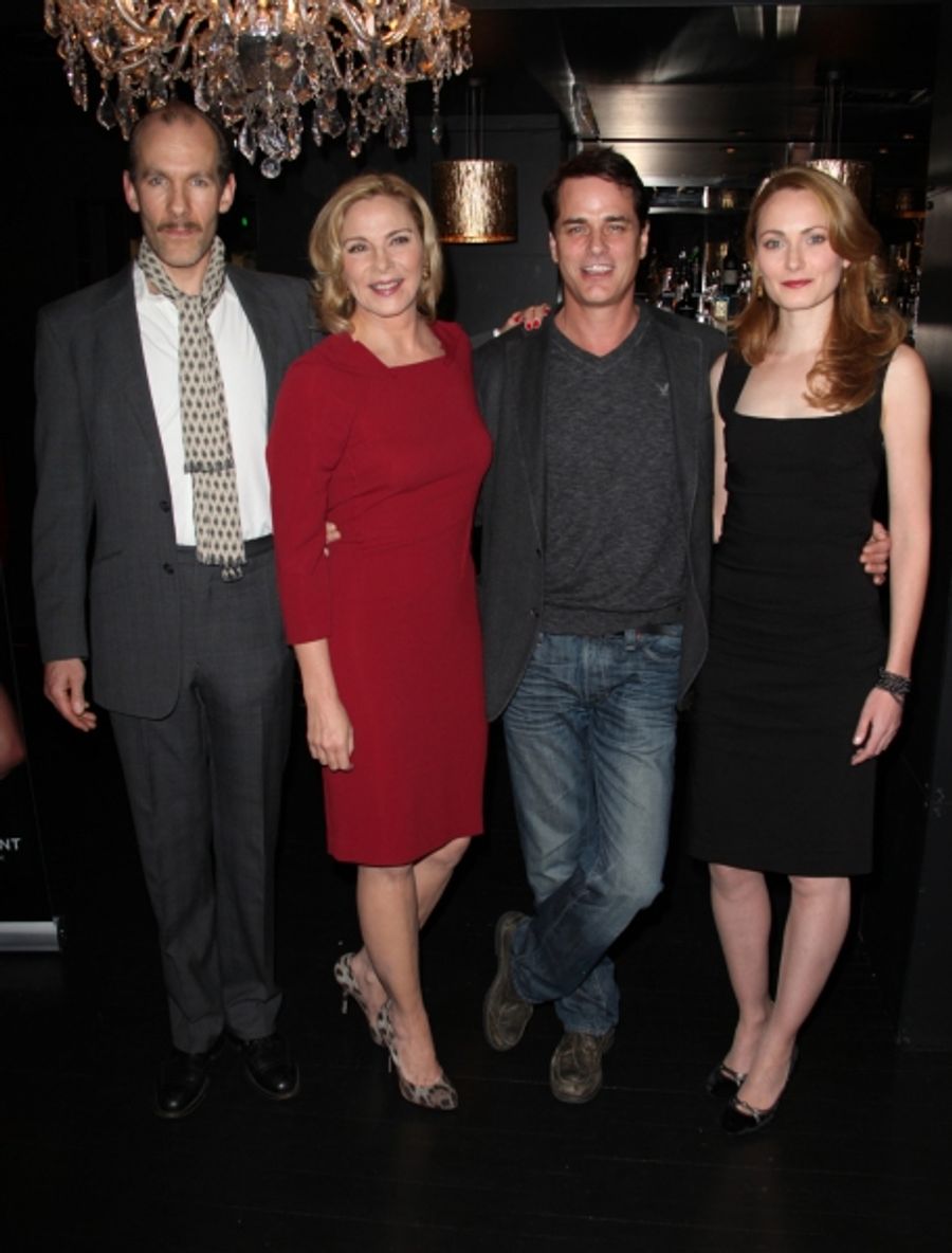 Photo Coverage: Kim Cattrall, Paul Gross & PRIVATE LIVES Meet the Press Image