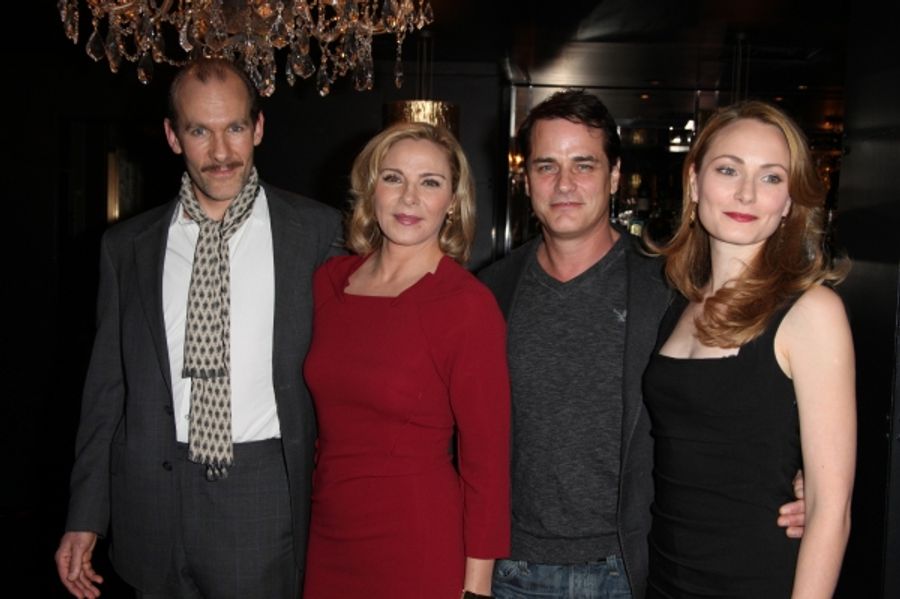 Photo Coverage: Kim Cattrall, Paul Gross & PRIVATE LIVES Meet the Press Image