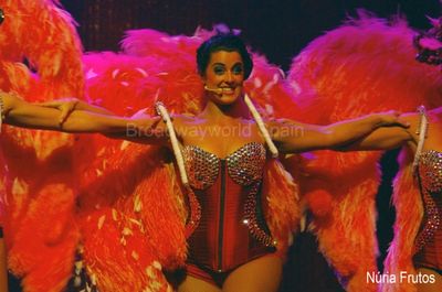 Patricia Paisal en un nÃºmero inicial del show Photo