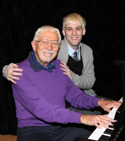 Tom Jones & Aaron Carter  Photo