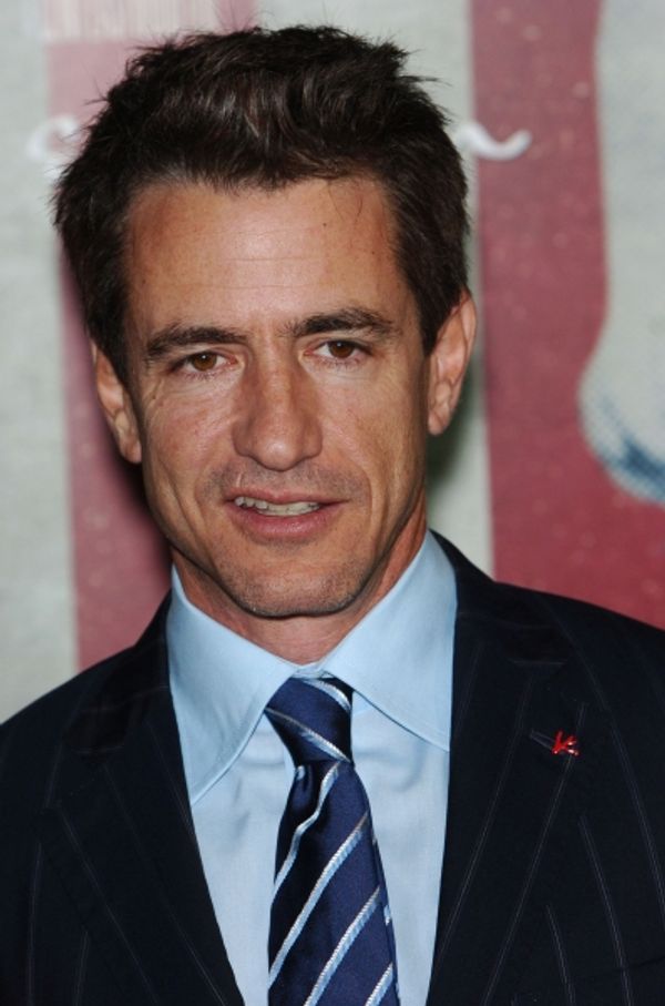 Dermott Mulroney Photo