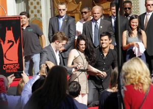 Twilight's Kristen Stewart, Robert Pattinson & Taylor Lautner 
 Photo