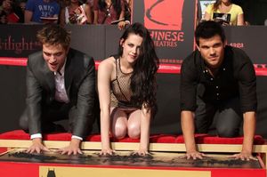 Nov. 2, 2011 - Hollywood, California, U.S. - Robert Pattinson, Kristen Stewart & Tayl Photo