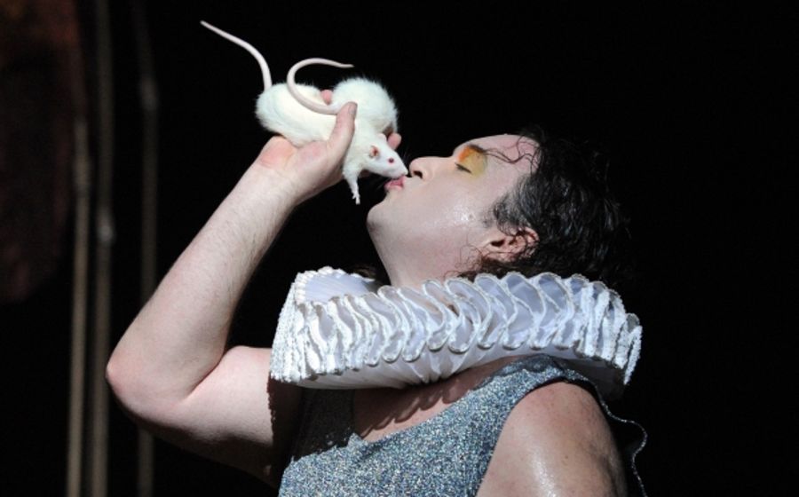 Photo Flash: CIRQUE NONO at the Fliegende Bauten Theatre Image