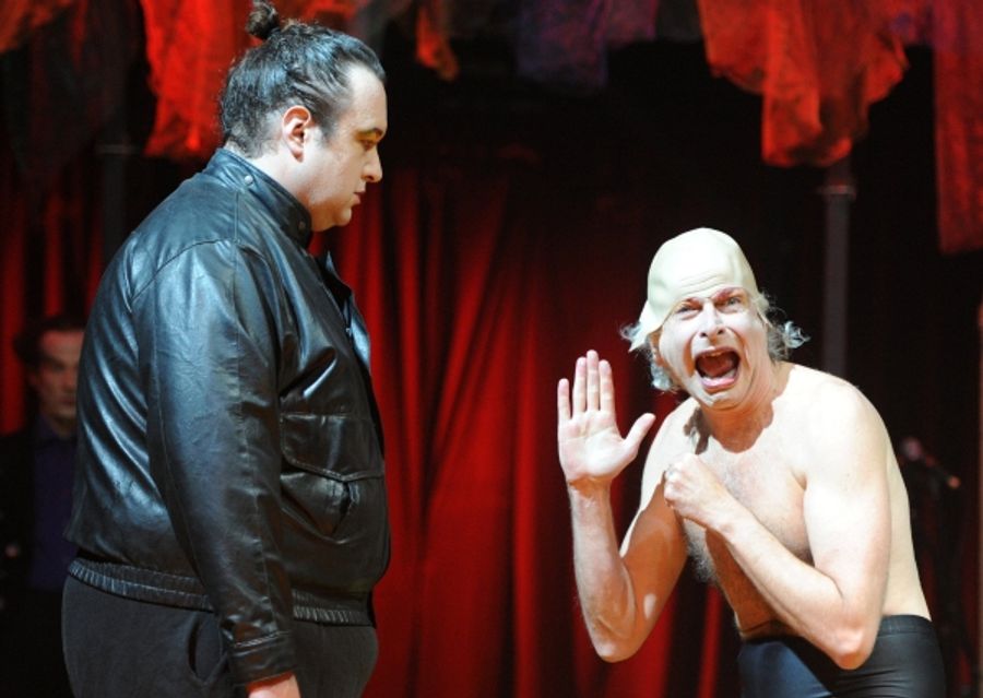 Photo Flash: CIRQUE NONO at the Fliegende Bauten Theatre Image