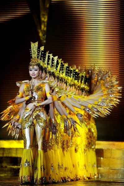 Photos: China Lotus Award Ethnic and Folk Dance Contest 2011 — photo 7 of 7