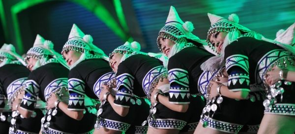 Photos: China Lotus Award Ethnic and Folk Dance Contest 2011 — photo 5 of 7