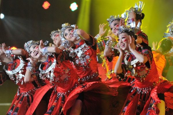 Photos: China Lotus Award Ethnic and Folk Dance Contest 2011 — photo 3 of 7