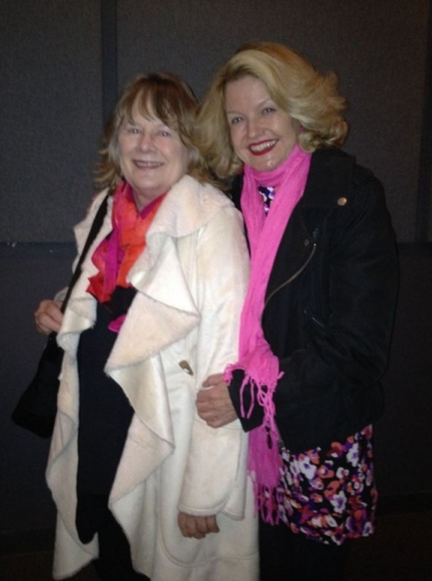 Photo Flash: Shirley Knight Visits A CHARITY CASE  Image