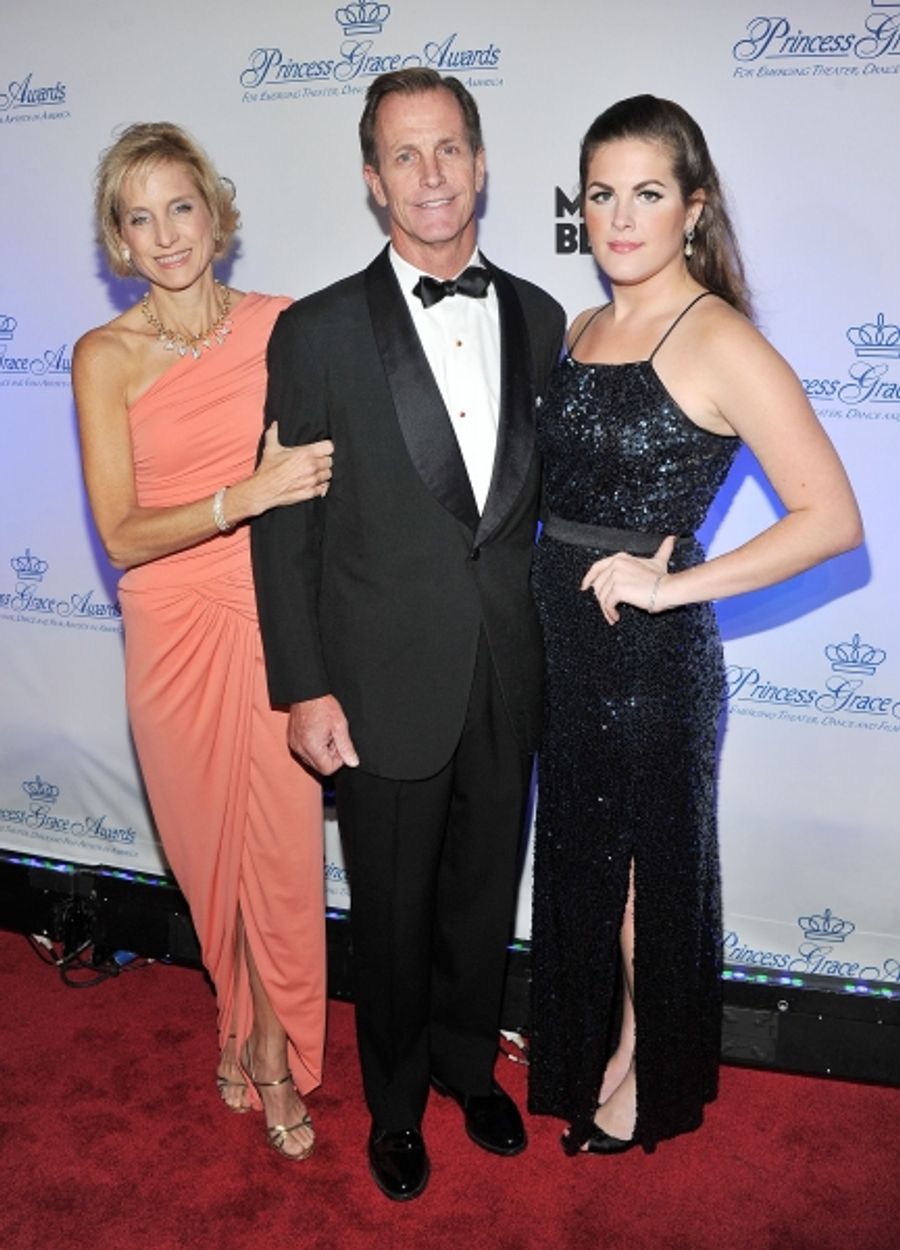 Photo Flash: Julie Andrews, Anne Hathaway, et al. at 2011 Princess Grace Gala Image