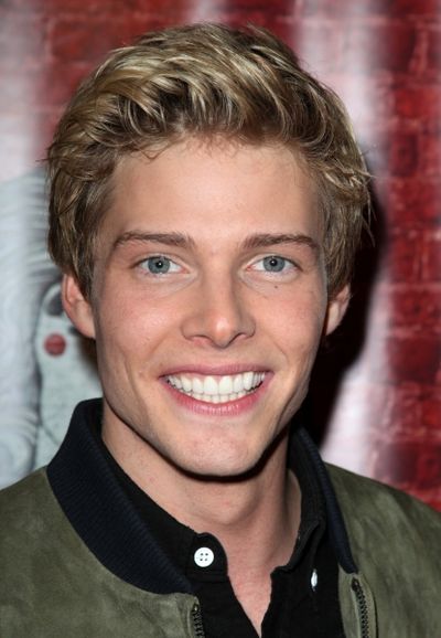 Hunter Parrish  Photo