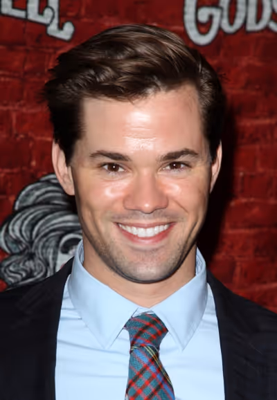 Andrew Rannells  Photo