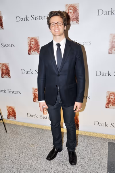 Jonathan Groff Photo
