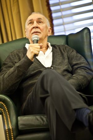 Frank Langella Photo