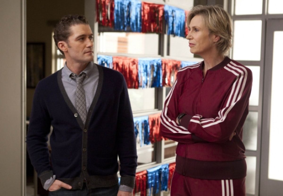 Sue (Jane Lynch, R) talks to Will (Matthew Morrison, L)  at 