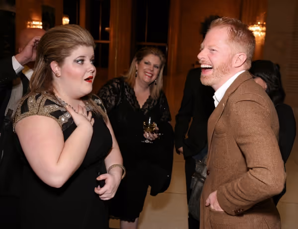 LOS ANGELES, CA - NOVEMBER 11: Cast member Ryann Redman (L) is in tears at meeting… Photo