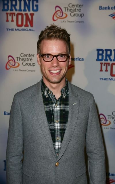 Barrett Foa  Photo