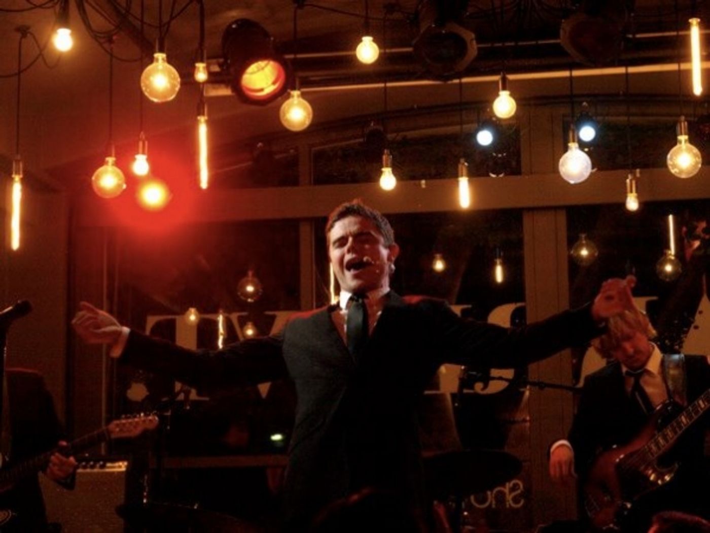 Photo Flash FOR THE RECORD: Tarantino in Concert by Show at Barre  Image