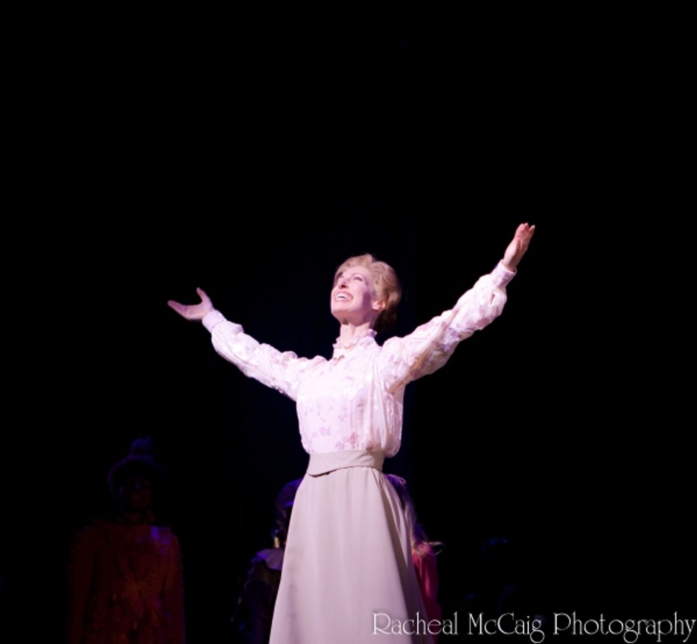 Photo Coverage: Mary Poppins is 'Practically Perfect in Every Way'  Image