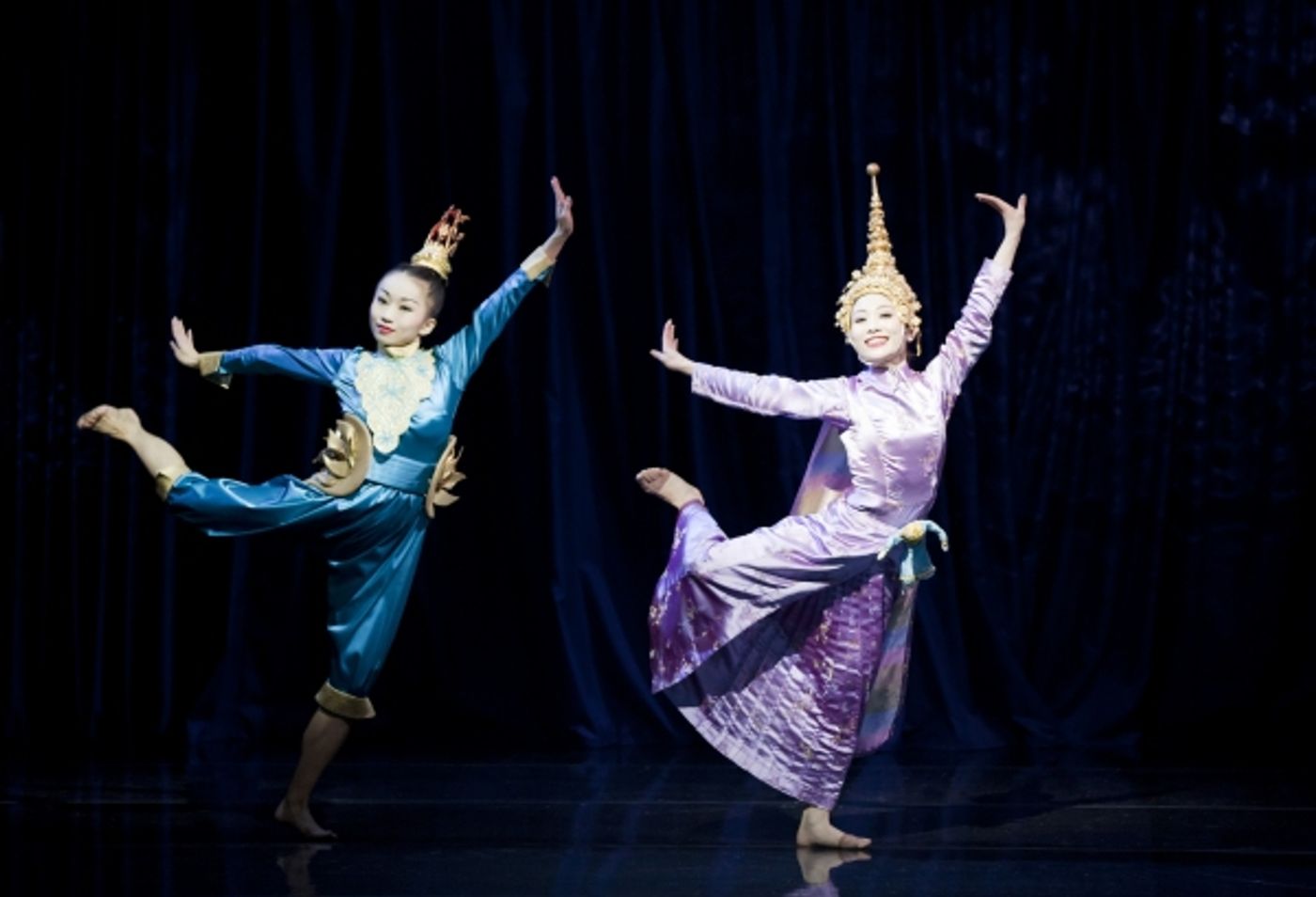 Photo Coverage: Josefina Gabrielle and Ramon Tikaram in THE KING AND I!  Image