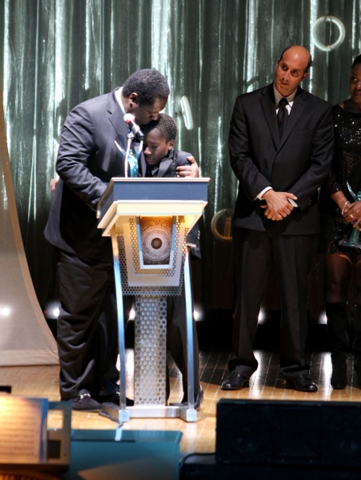 Photo Flash: Carolyn Hennesy, Patrick J. Adams, et al. at the 2011 Ovation Awards  Image