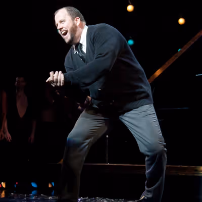Chris Sullivan Photo