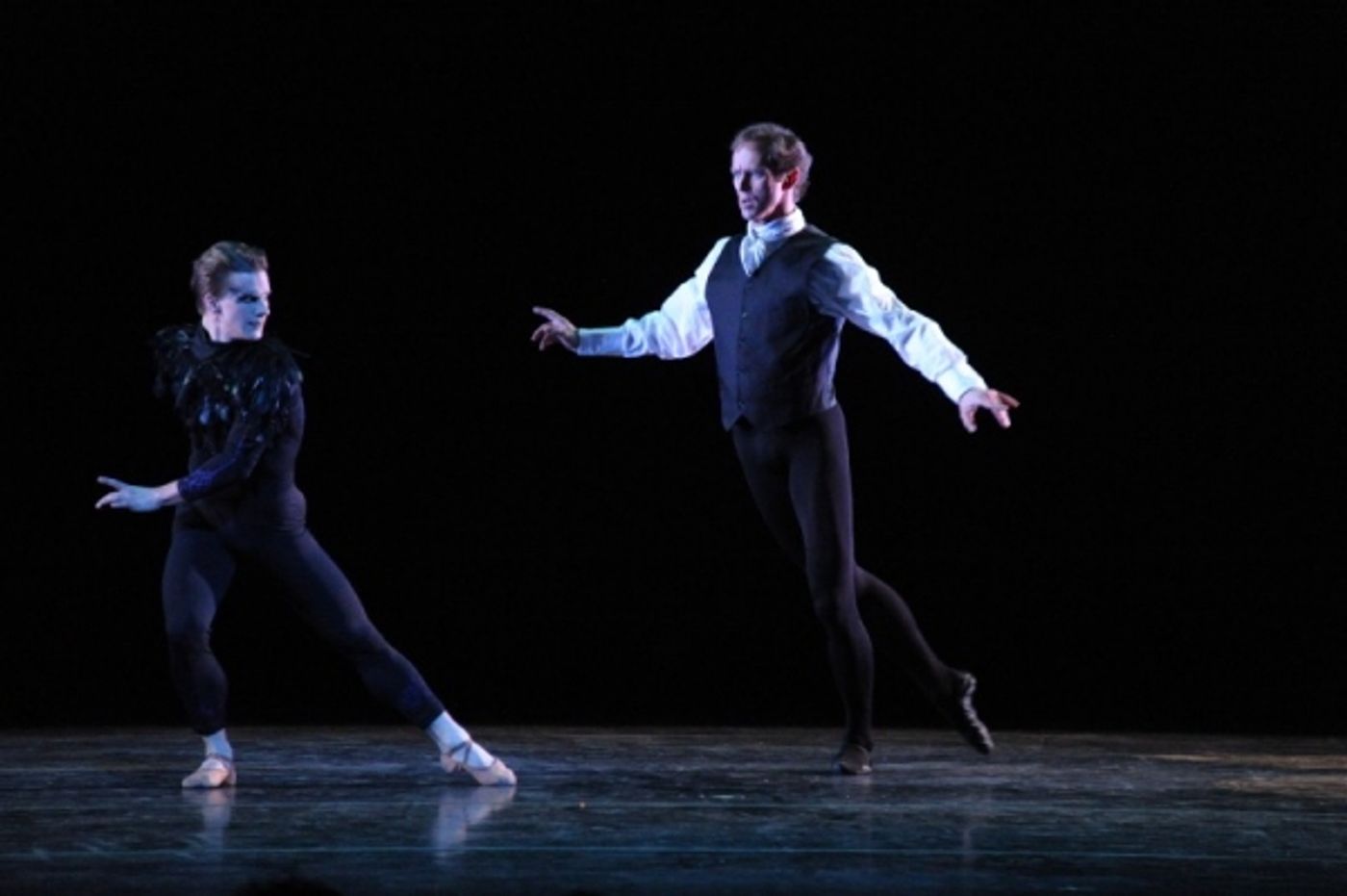 Photo Flash: Chita Rivera, Bebe Neuwirth & More at Career Transition For Dancers’ 26th Anniversary Halloween Jubilee  Image