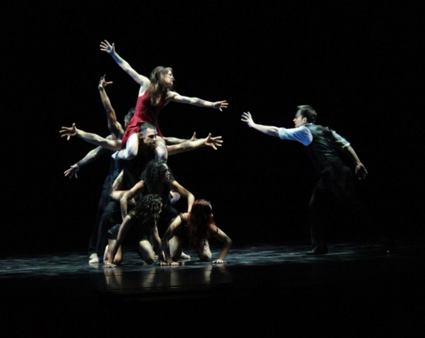 Photo Flash: Chita Rivera, Bebe Neuwirth & More at Career Transition For Dancers’ 26th Anniversary Halloween Jubilee  Image