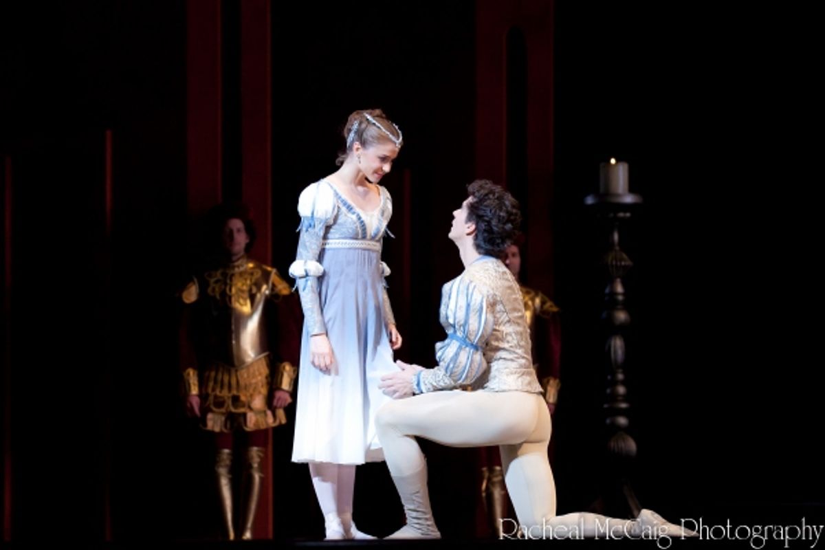 Elena Lobsanova and Guillaume Cote at 