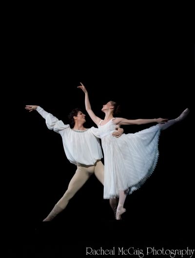 Elena Lobsanova and Guillaume Cote Photo