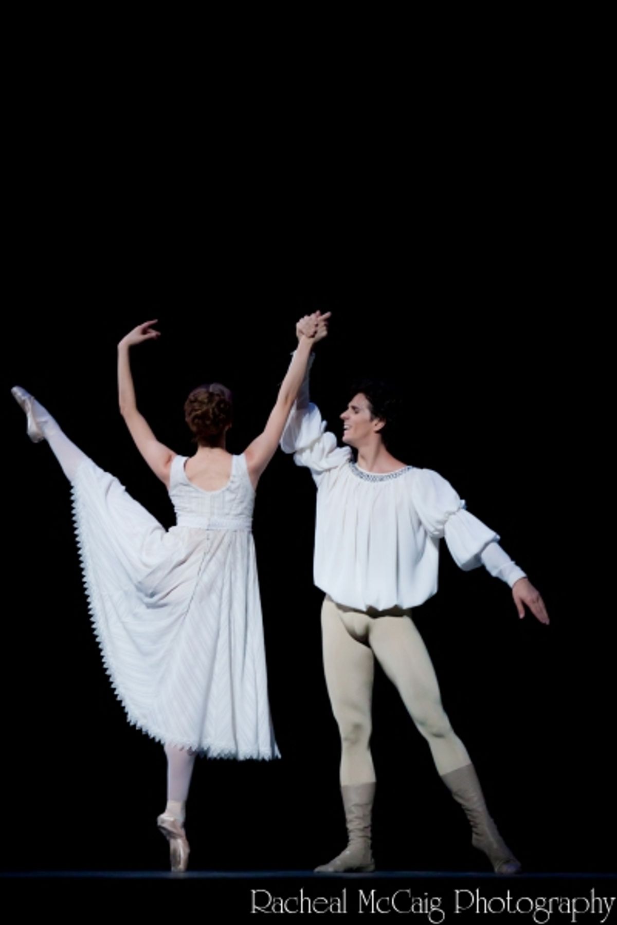 Elena Lobsanova and Guillaume Cote at 