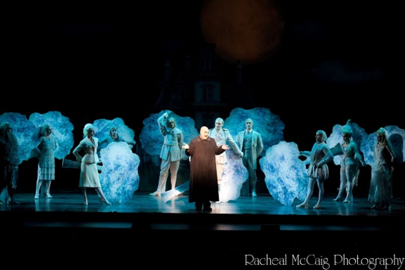 Photo Coverage: THE ADDAMS FAMILY Opens in Toronto  Image