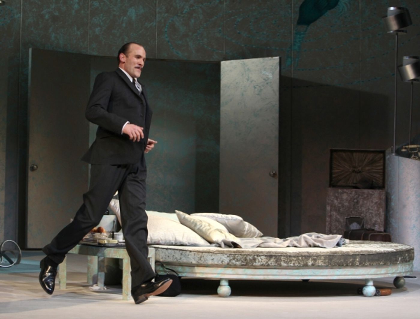 Photo Coverage: PRIVATE LIVES Broadway Opening Night Curtain Call!  Image