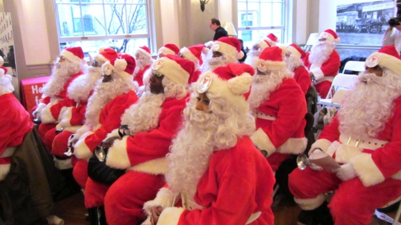 Photo Flash: Patrick Page Visits Sidewalk Santa School  Image