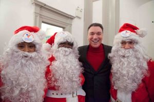 Patrick Page and Santas @ BroadwayWorld Patrick Page and Santas Photo