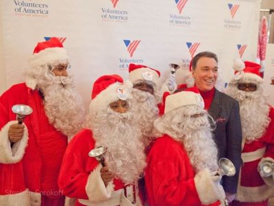 Patrick Page and Santas Photo