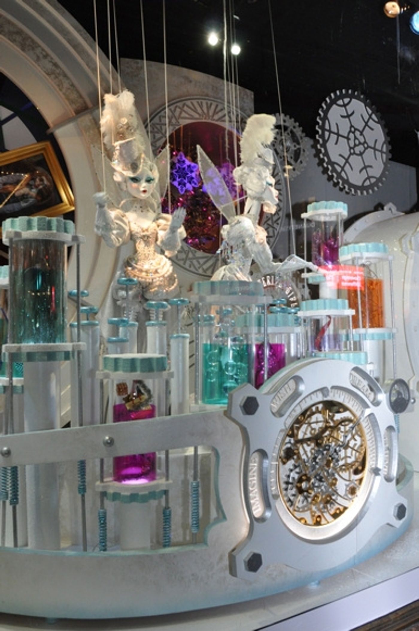 Photo Flash: Whoopi Goldberg and SISTER ACT Unveil Macy's 2011 Windows  Image