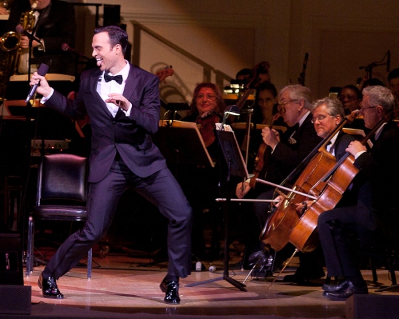 Photo Coverage: Cheyenne Jackson Performs at Carnegie Hall  Image