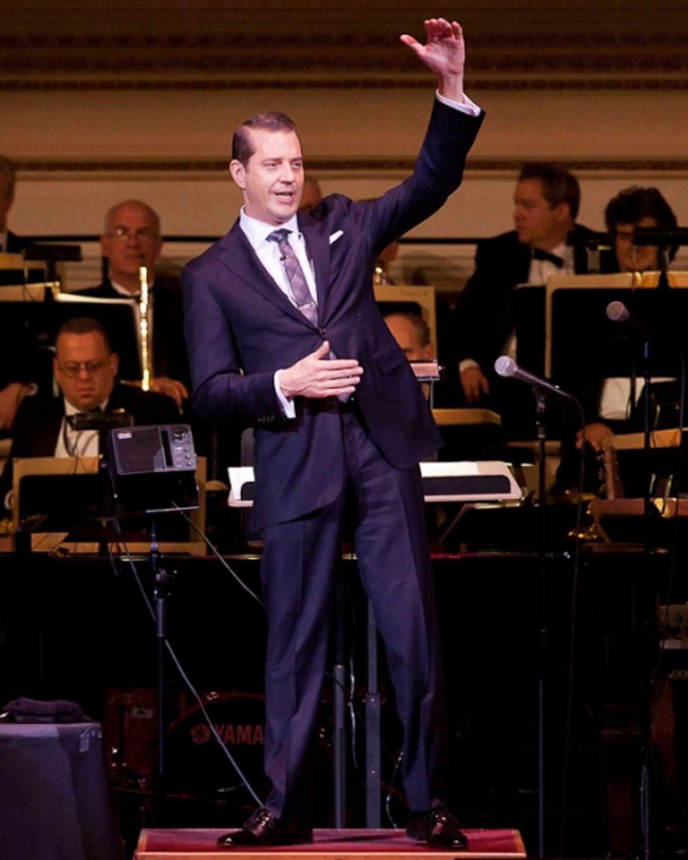 Photo Coverage: Cheyenne Jackson Performs at Carnegie Hall  Image