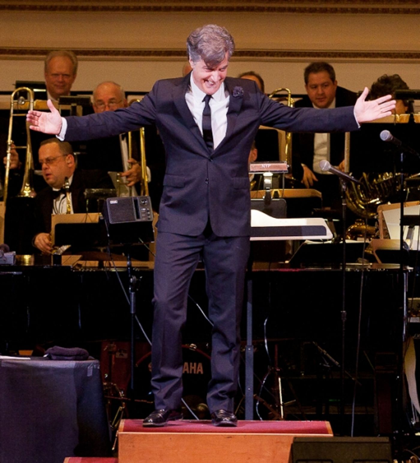 Photo Coverage: Cheyenne Jackson Performs at Carnegie Hall  Image