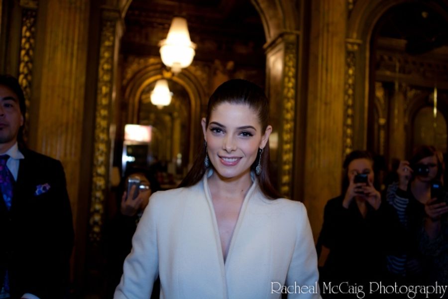 Photo Coverage: Breaking Dawn in Toronto - Red Carpet with Bite Image