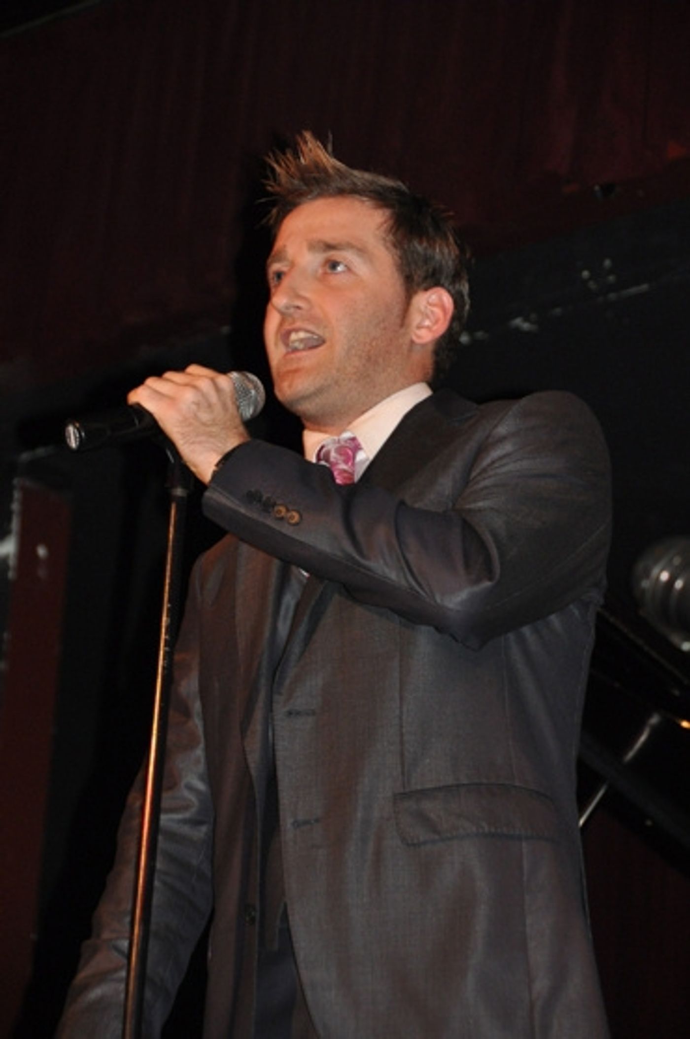 Photo Flash: Paul Byrom Plays B.B. Kings  Image