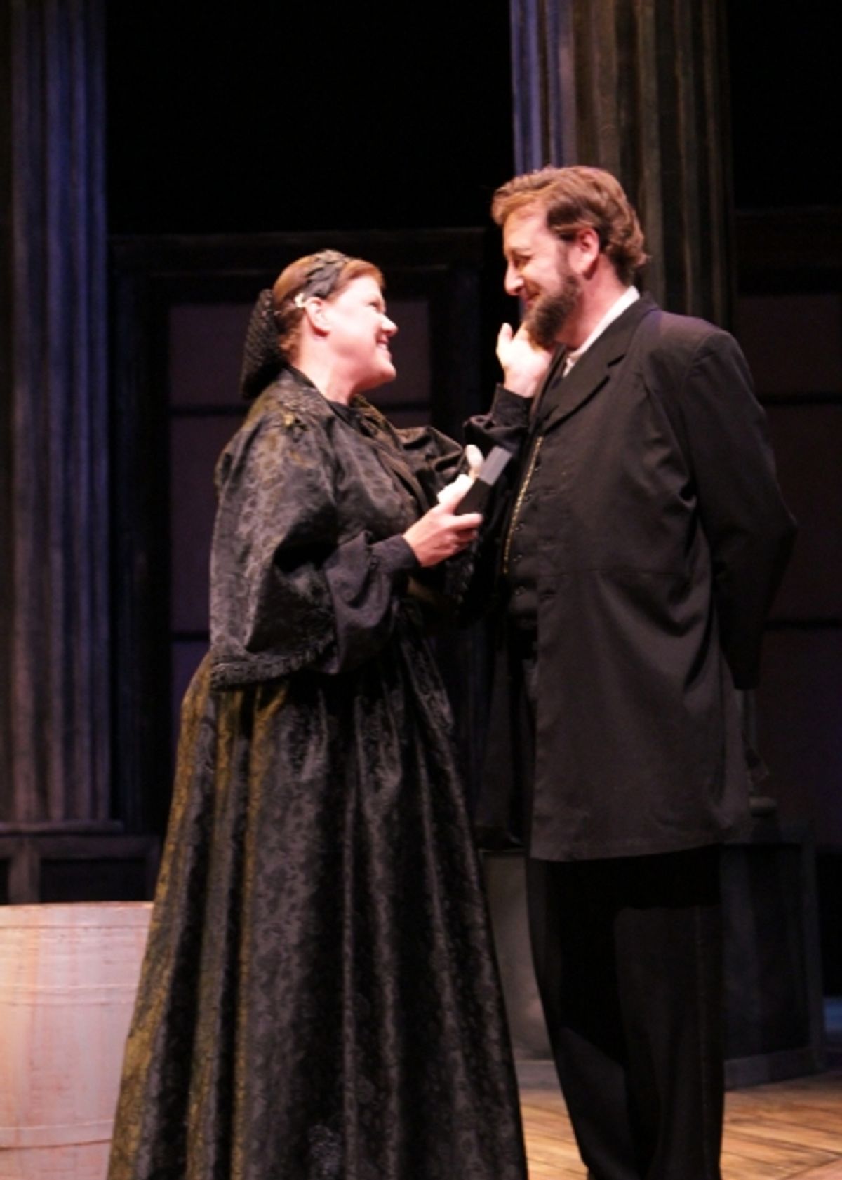 Mary Todd Lincoln (Jan Lee) and President Abraham Lincoln (Fred Wagner) in A Civil War Christmas.  at 