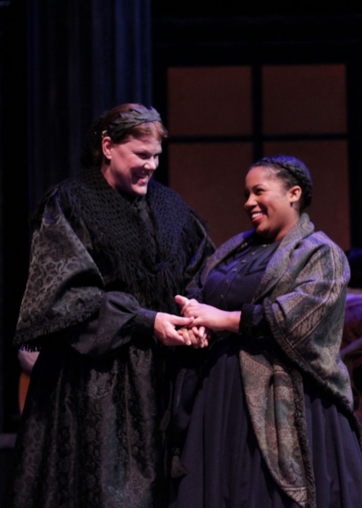 Mary Todd Lincoln (Jan Lee) and her seamstress Mrs. Keckley (Joetta Wright) in A Civil War Christmas.  at 