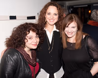 Melissa Errico and the Gould Sisters Photo