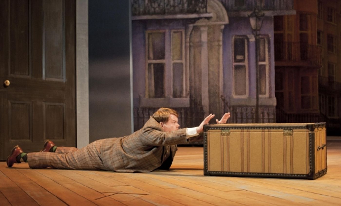 Photo Flash: Pre-Broadway One Man, Two Guvnors in the West End  Image