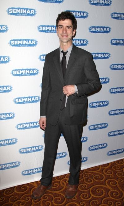 Hamish Linklater Photo