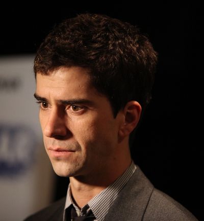 Hamish Linklater  Photo